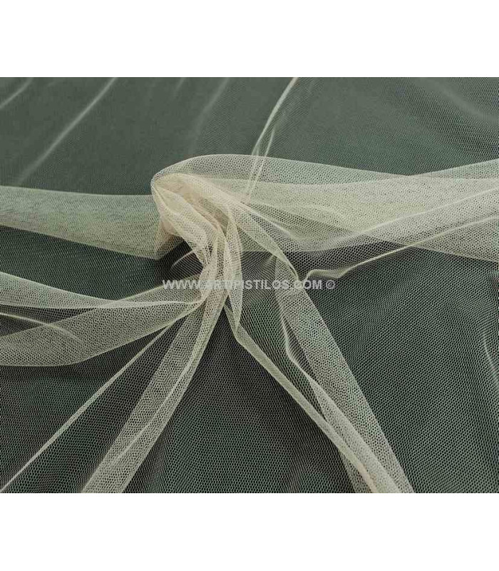 VEIL FINE 100 % POLIESTER 1 MT. X 150 CMS.