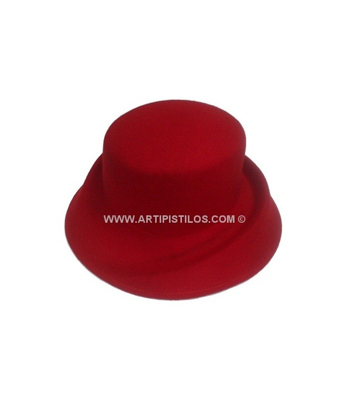 FELT HAT