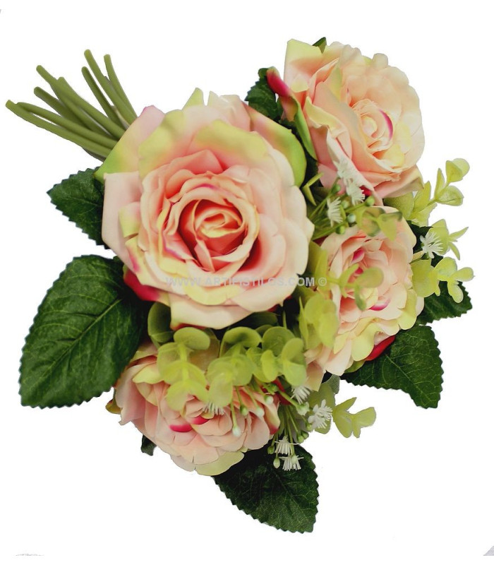 BOQUET OF 5 ROSES