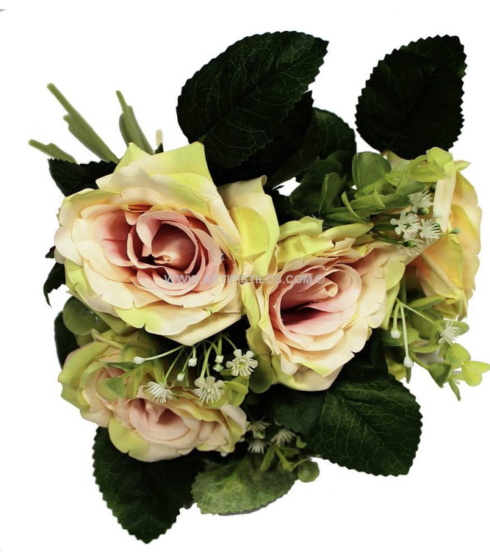 BOQUET OF 5 ROSES