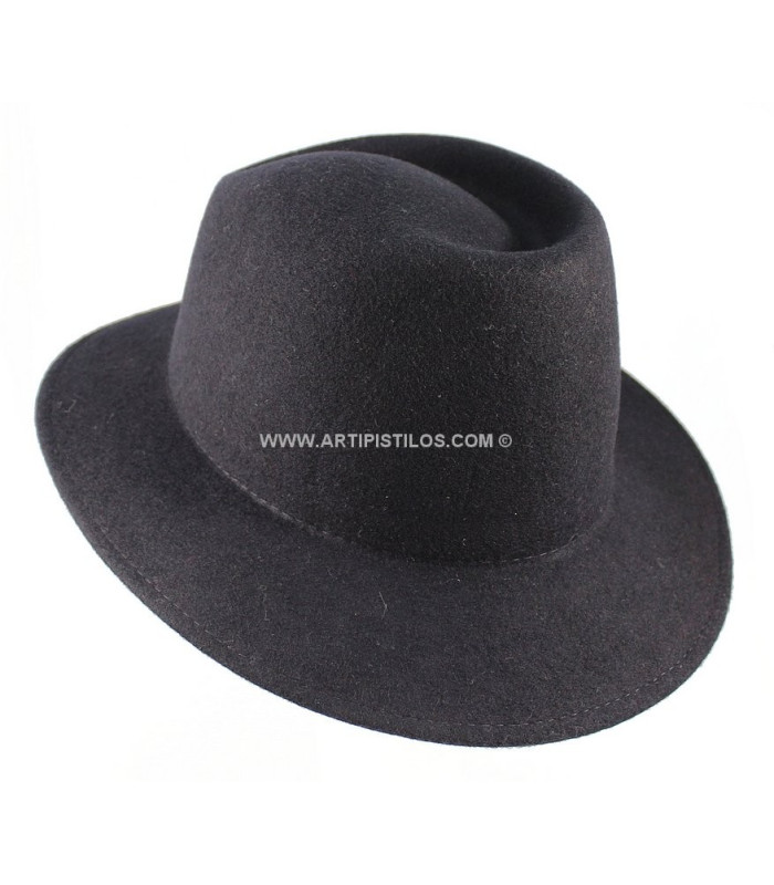 WOMAN'S FELT HAT WATERPROOF AND INDERFORMABLE