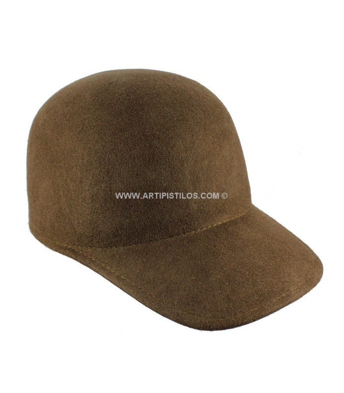FELT HAT LADY
