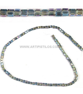 Cubos De Cristal Nº2 Multicolor Tira De Aprox. 35 Cms. Cada Lado Del Cubo Mide 5 Mm. - colores para