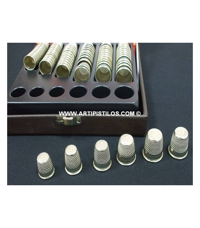 NICKEL SILVER THIMBLE 13,6 MM.