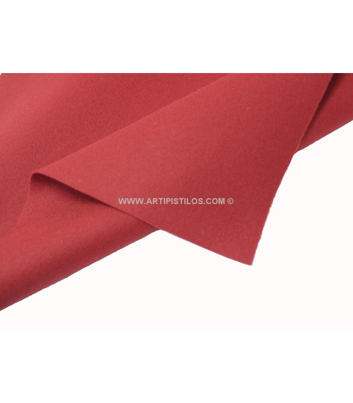 FELT 2 MM. 100 % WOOL